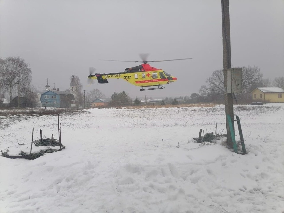 Санитарная авиация доставила пациенту с аппендицитом с Талабских островов в больницу