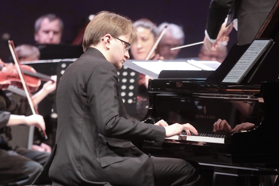 Неоконченная симфония Неоконченная симфония