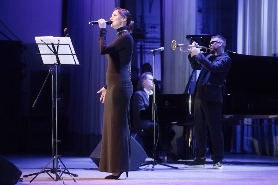 Неоконченная симфония Неоконченная симфония