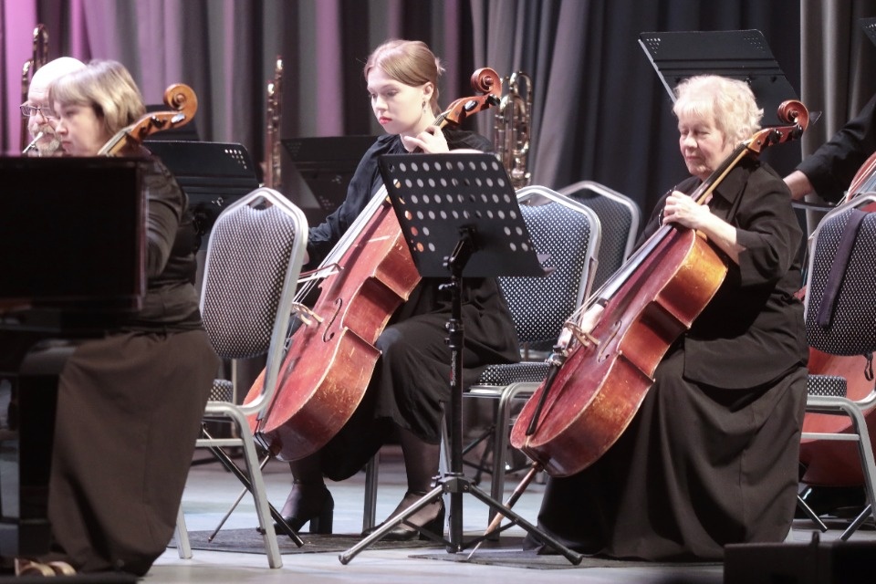 Неоконченная симфония Неоконченная симфония