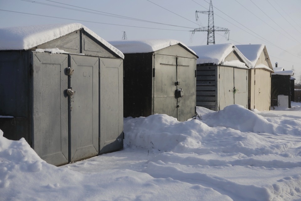 Псковичам напомнили, как оформить земельный участок под гаражом