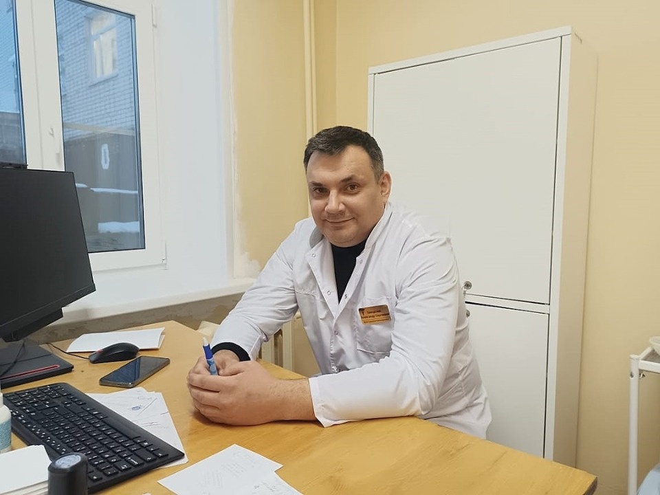 Новый врач трудоустроился в Бежаницкую больницу Новый врач трудоустроился в Бежаницкую больницу