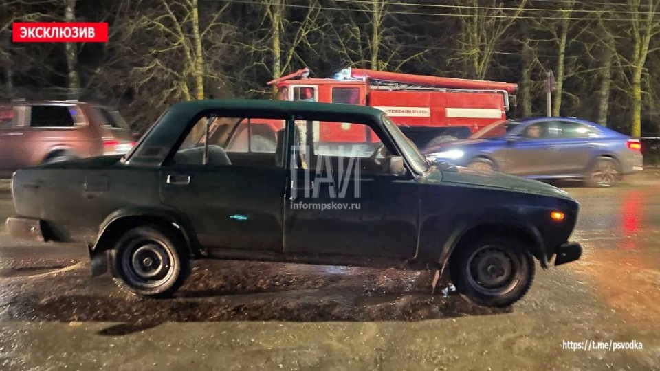 Ребенка госпитализировали после наезда автомобиля в Опочке Ребенка госпитализировали после наезда автомобиля в Опочке