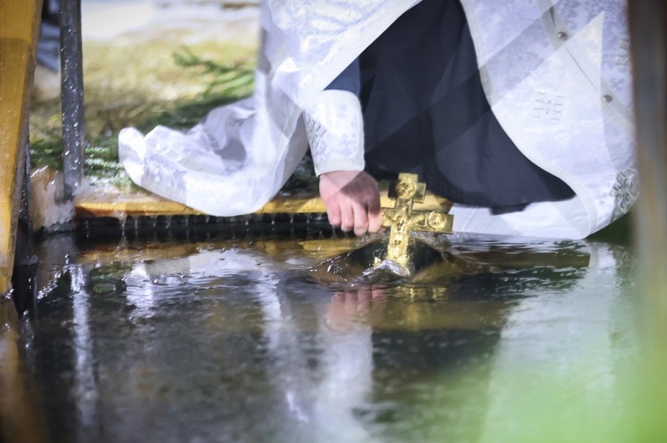 125 массовых мероприятий проведут в Крещение в Псковской области