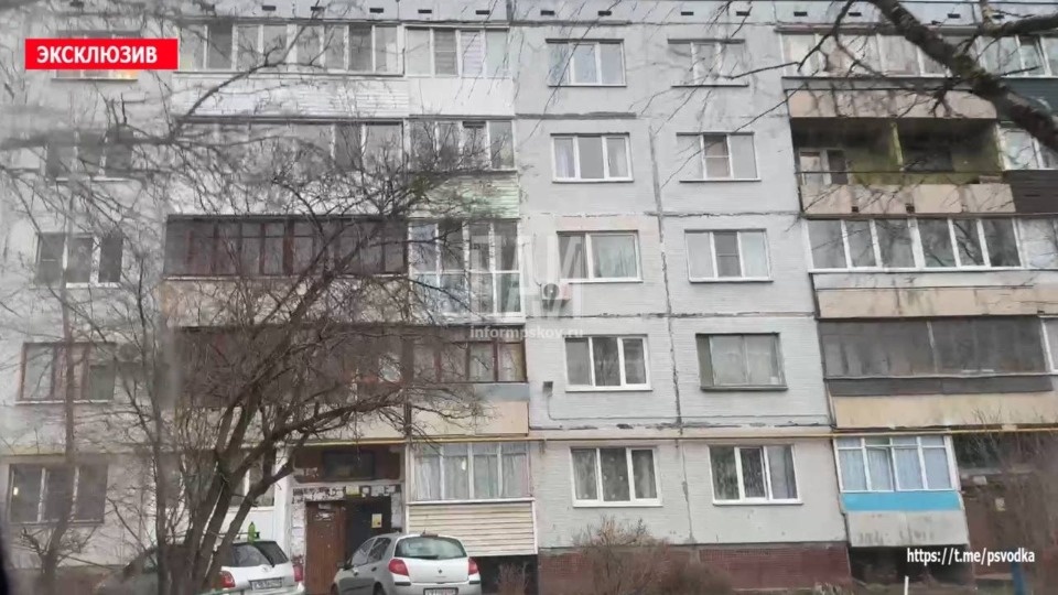 Юноша упал с пятого этажа в Пскове 