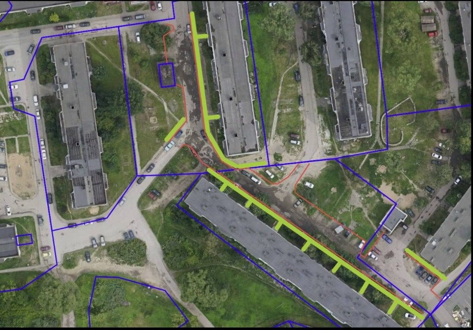 В Пскове отремонтируют дворовые проезды вдоль домов №1 и №9 на улице Алтаева