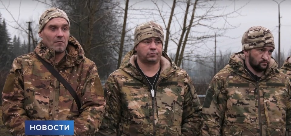 Еще одна группа псковских контрактников отправилась на военную службу Еще одна группа псковских контрактников отправилась на военную службу