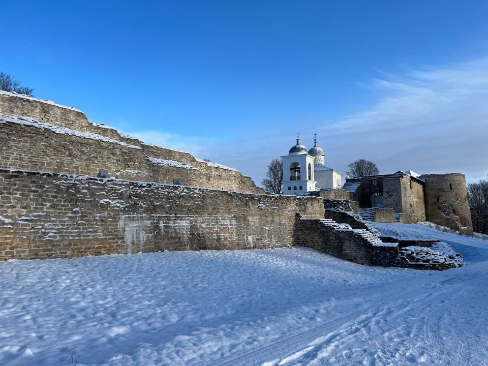 В помощь хранителям истории: Изборск подключили к высокоскоростному интернету