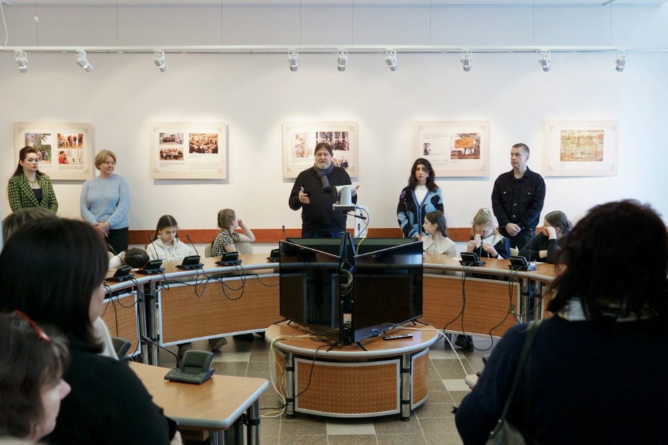 В «Михайловском» открылась выставка из Калининграда о Пушкине