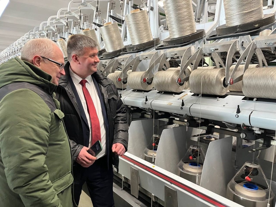 С историей и процессом изготовления витебских ковров ознакомились псковские профсоюзы 