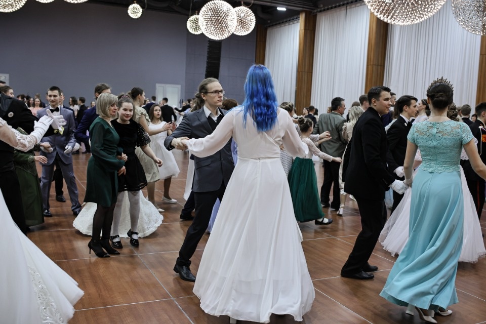 Сретенский бал прошел в Пскове Сретенский бал прошел в Пскове