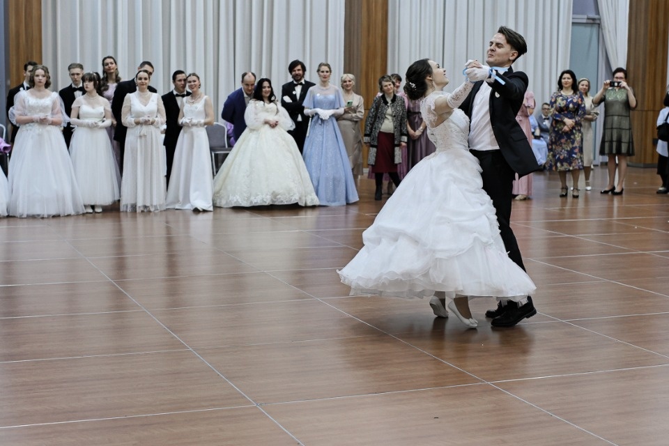 Сретенский бал прошел в Пскове Сретенский бал прошел в Пскове