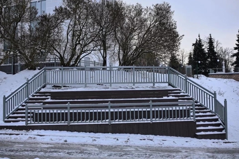 Летний амфитеатр появился в центре Пскова