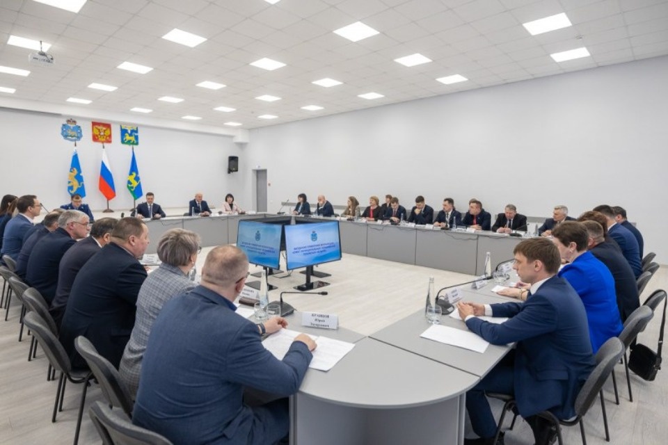 В муниципалитетах Псковской области ведется активная кадровая работа