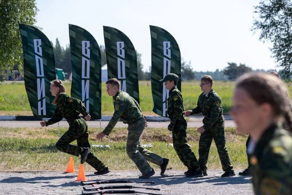 Евросоюз ввел санкции против псковского центра «Воин»