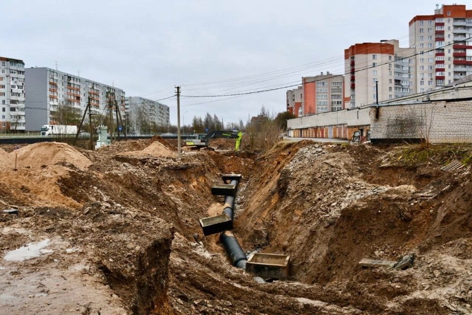 Неприятный запах в районе Крестков в Пскове планируется устранить до конца недели