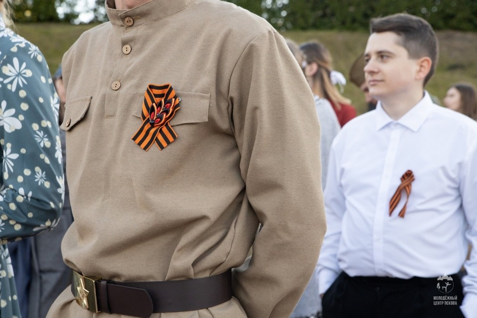 Культурно-патриотический проект «Связь поколений» стартовал в Псковской области Культурно-патриотический проект «Связь поколений» стартовал в Псковской области