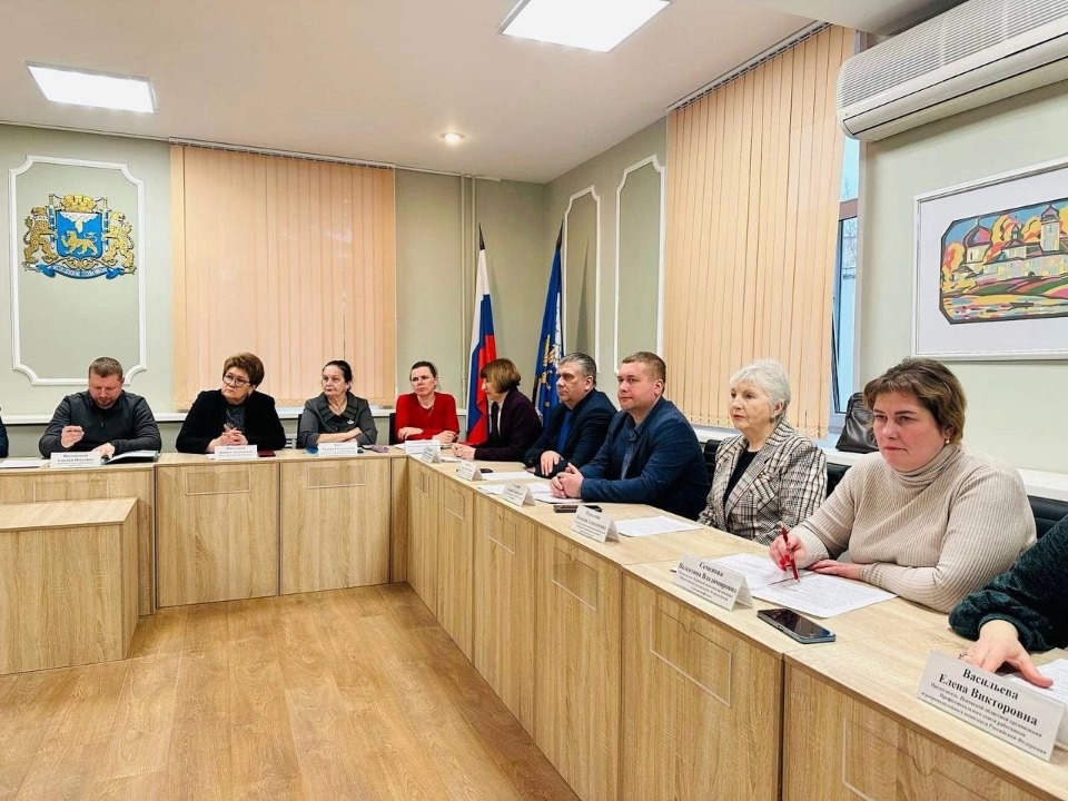 Обосовпроф и руководство Пскова обсудили трудоустройство участников СВО и молодёжи Обосовпроф и руководство Пскова обсудили трудоустройство участников СВО и молодёжи