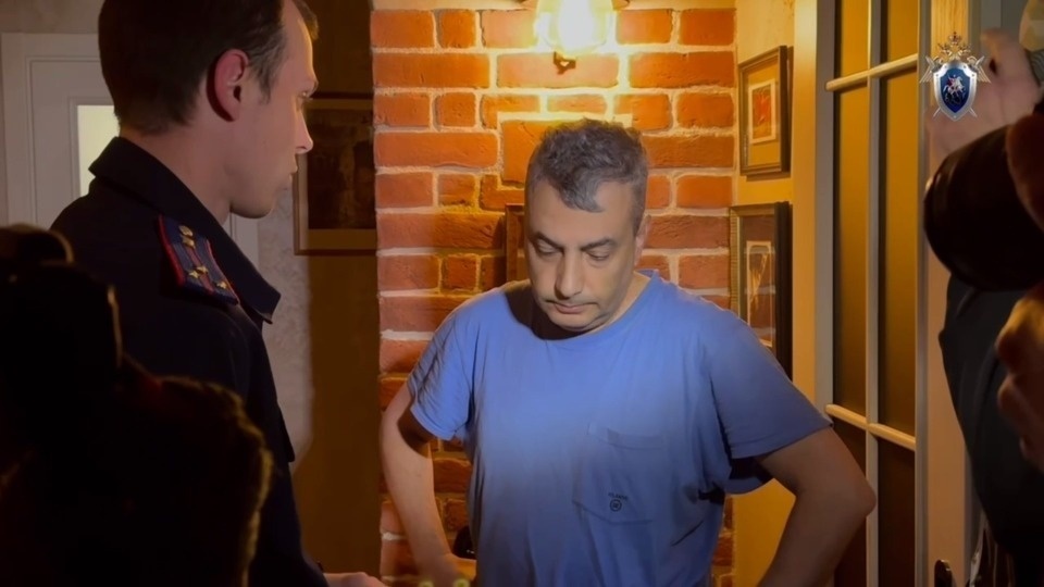 Иноагент Шлосберг предстанет перед судом за нарушение законодательства