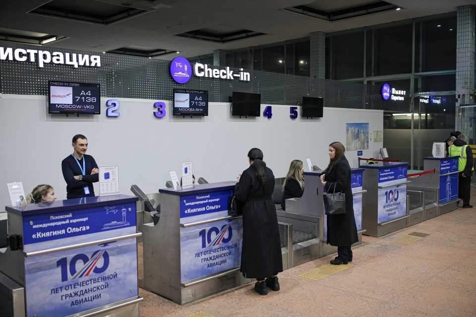 Пассажирам рассказали, как быстрее пройти досмотр в аэропорту Пскова Пассажирам рассказали, как быстрее пройти досмотр в аэропорту Пскова