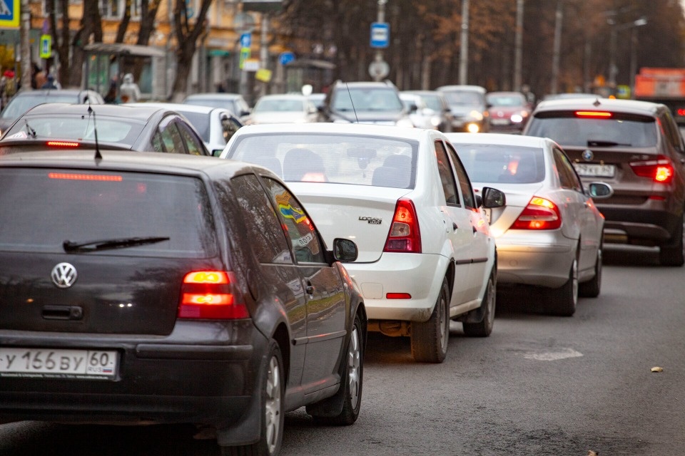 Почти 150 псковичей с инвалидностью получили компенсацию за полис ОСАГО