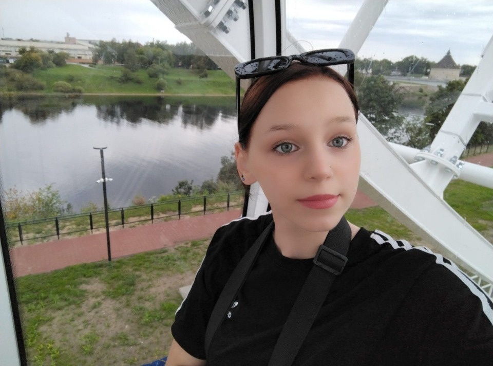 В Псковской области разыскивают 16-летнюю Алину Тараканову В Псковской области разыскивают 16-летнюю Алину Тараканову