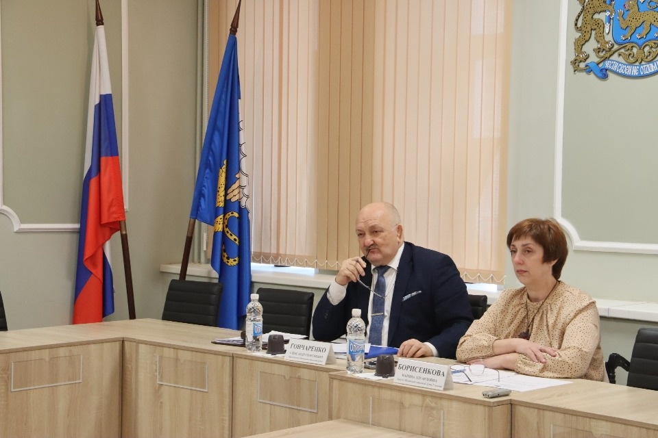 Марина Борисенкова подвела итоги заседания комитета гордумы по ЖКХ Марина Борисенкова подвела итоги заседания комитета гордумы по ЖКХ