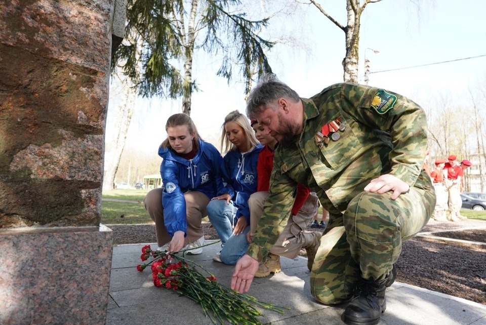 Мемориальная акция в память о жертвах геноцида прошла в Пскове 