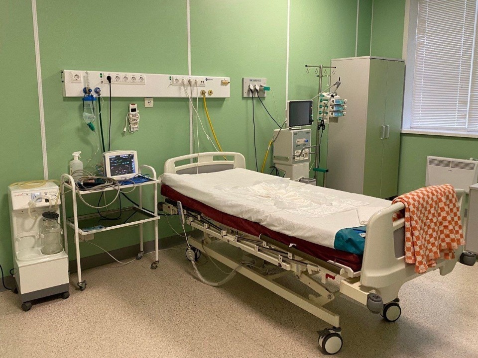 Врачи спасли жизнь беременной псковички с 100% поражением лёгких