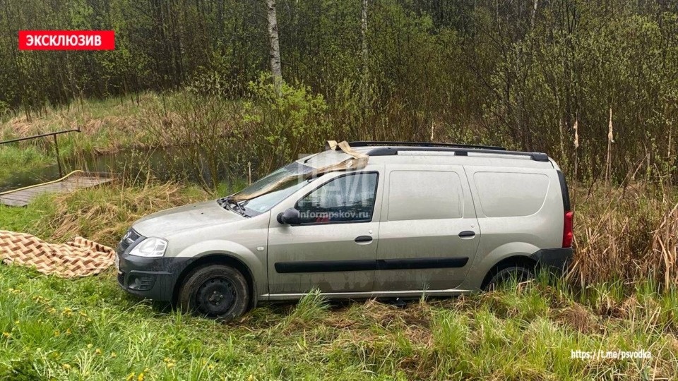 В Себежском районе мужчина погиб, пытаясь вытолкнуть автомобиль из кювета