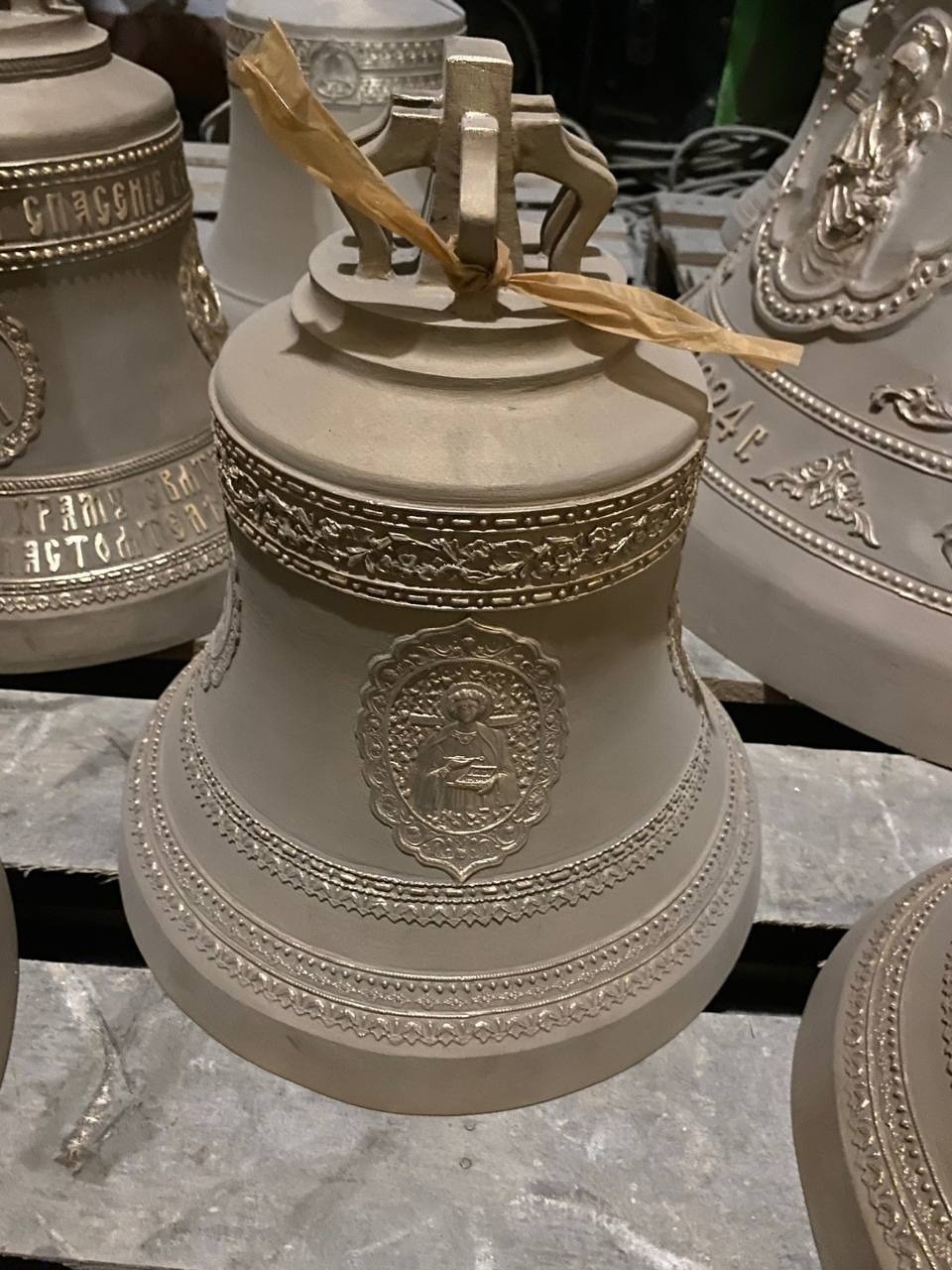 Новые колокола изготовили для храма в порховском Бельском Устье 