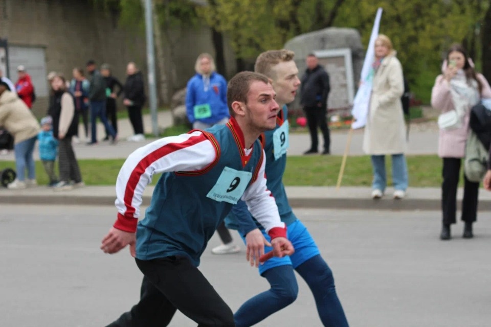 Все бегут – и я бегу!