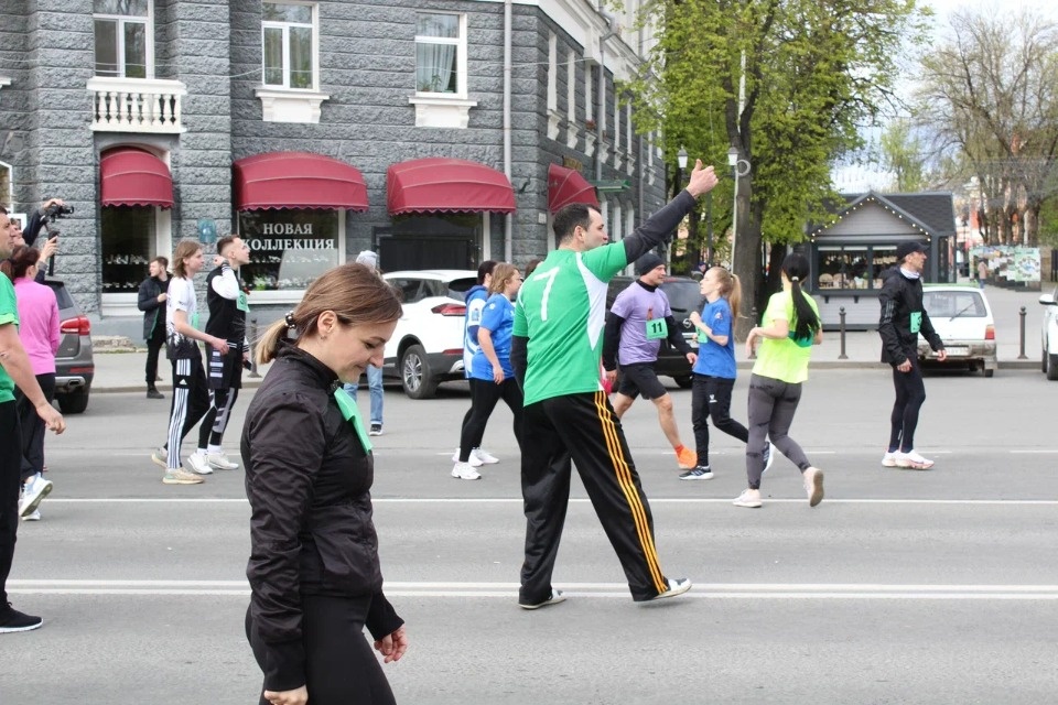 Все бегут – и я бегу!