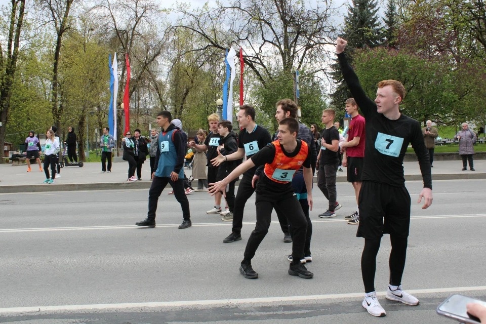 Все бегут – и я бегу!