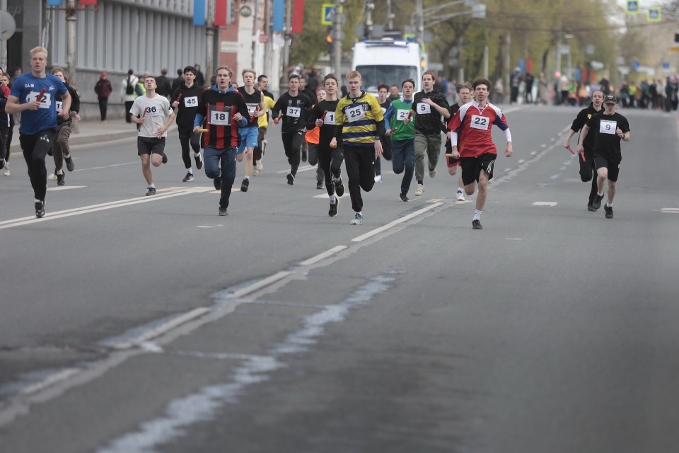 Все бегут – и я бегу!