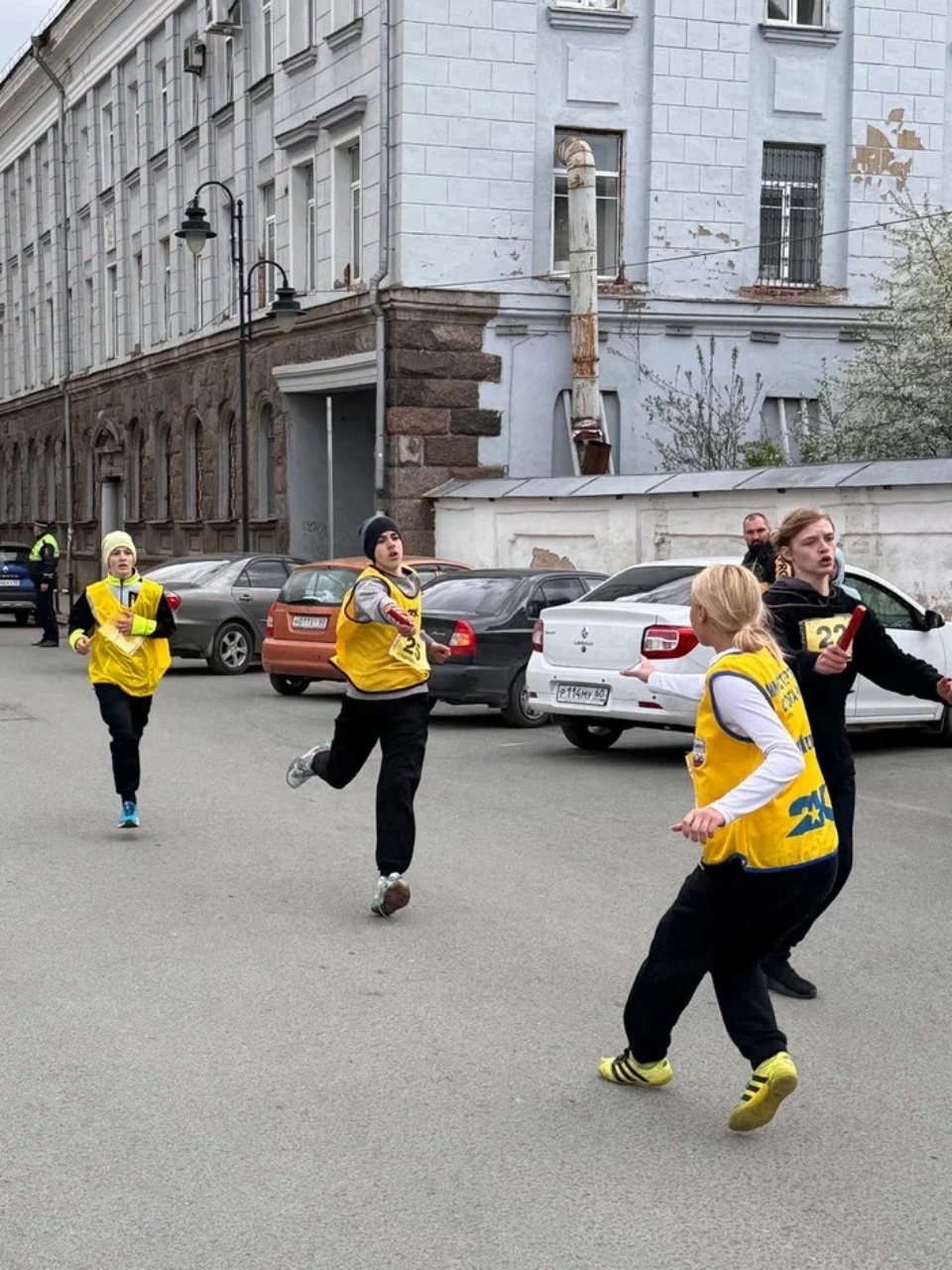 Все бегут – и я бегу!