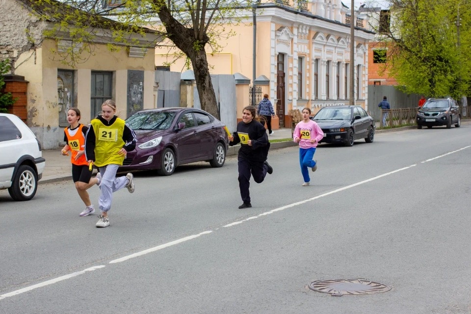 Все бегут – и я бегу!