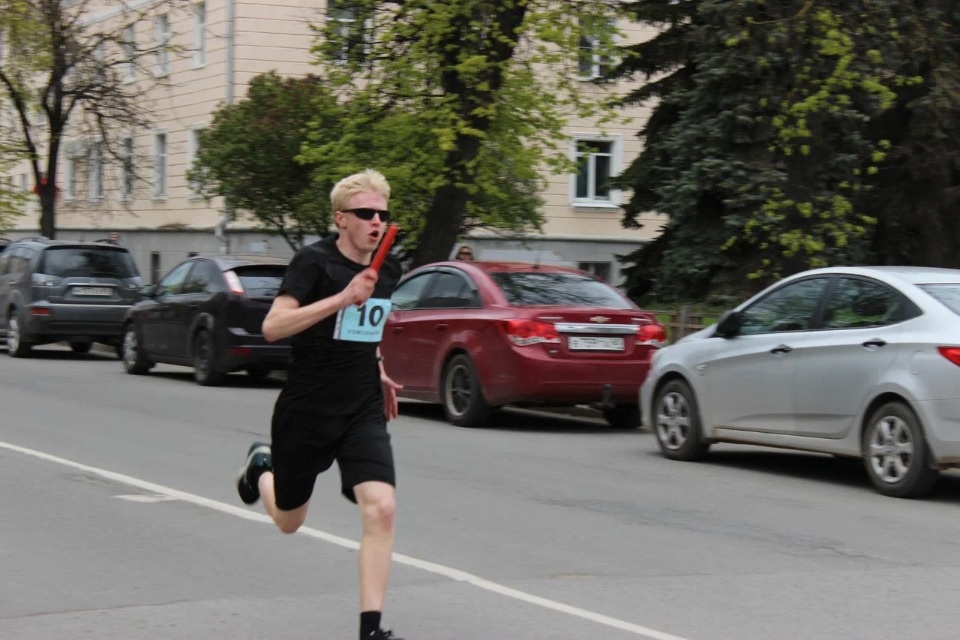 Все бегут – и я бегу!