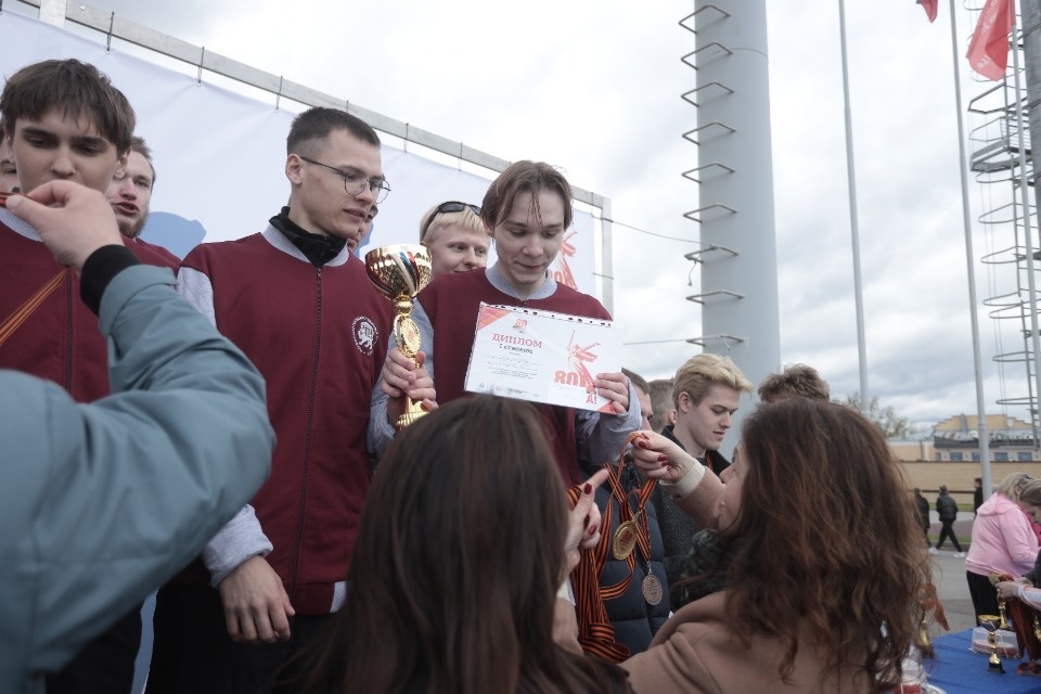 Лучшие из лучших Лучшие из лучших