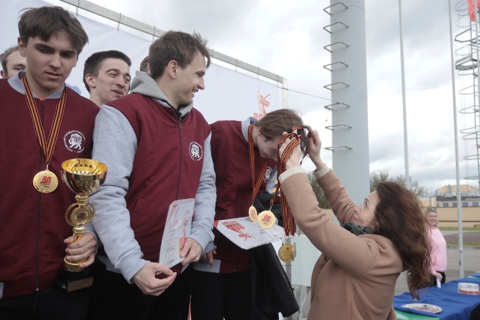 Лучшие из лучших Лучшие из лучших