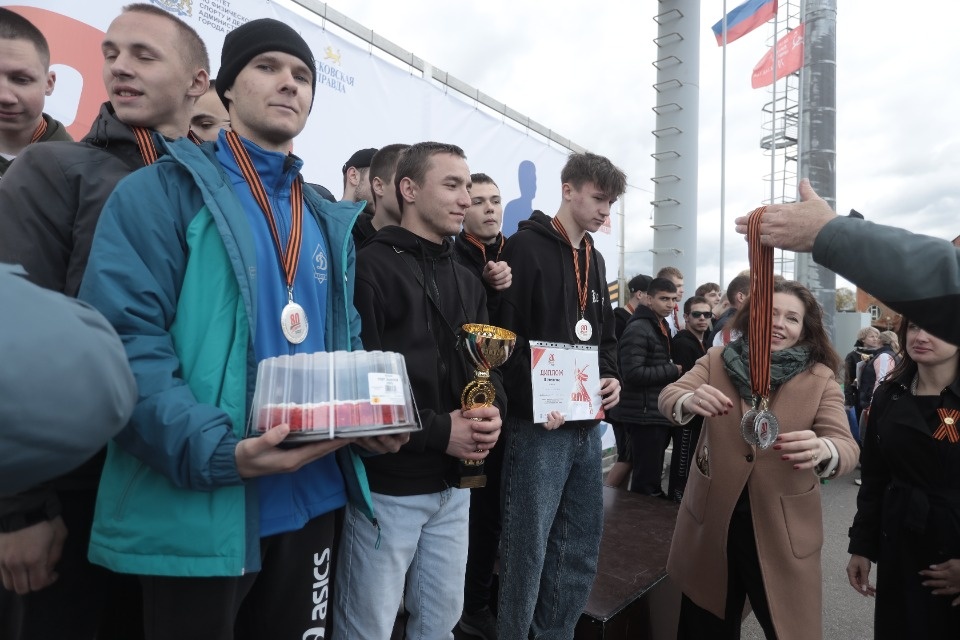 Лучшие из лучших Лучшие из лучших