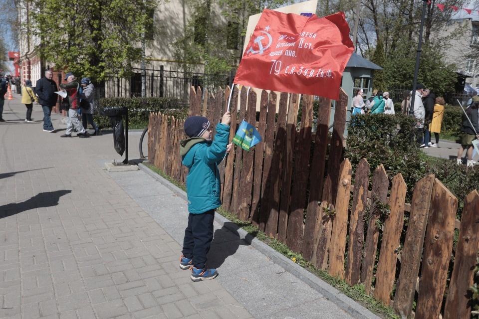 На нашей улице Победа!