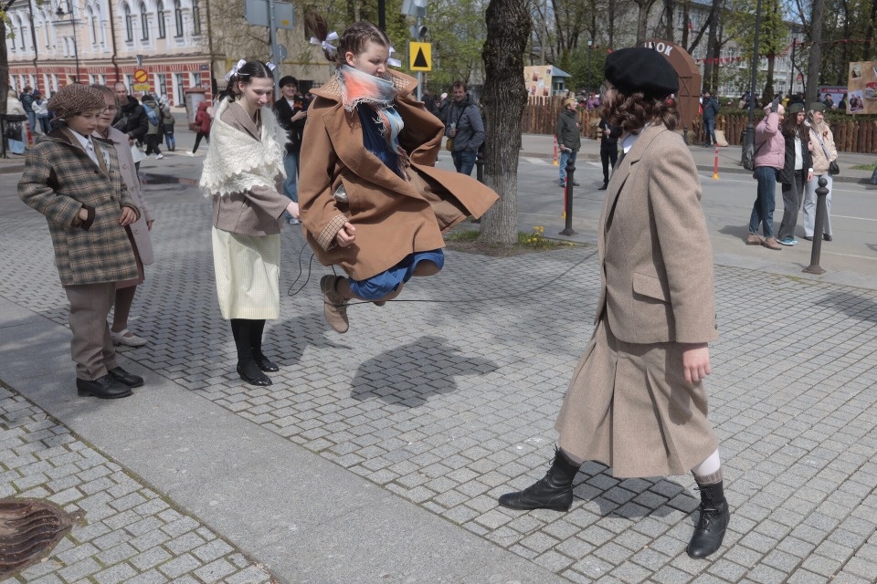 На нашей улице Победа!