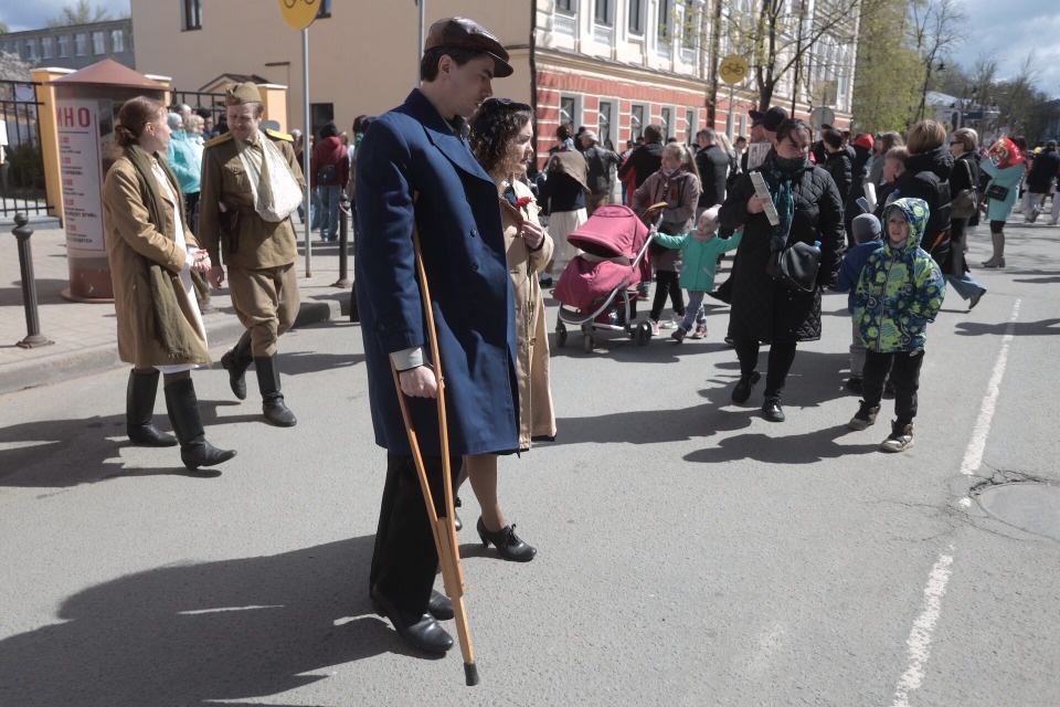 На нашей улице Победа!