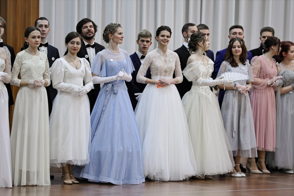 Да будет бал!