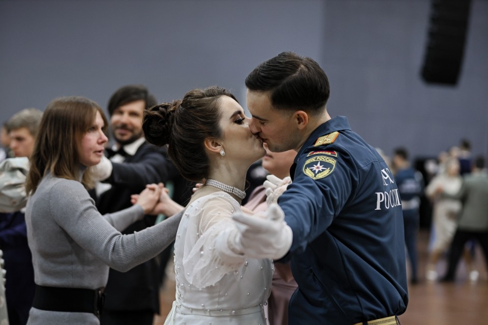 Да будет бал!