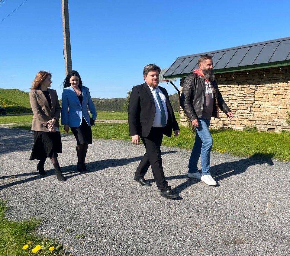 Заместитель министра экономразвития РФ Вахруков посетил Псковскую область