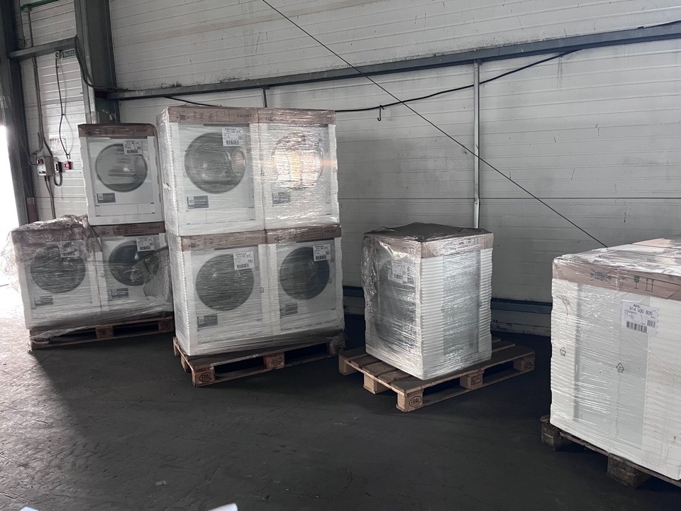 Товары на 5 млн рублей передали псковские таможенники на нужды СВО