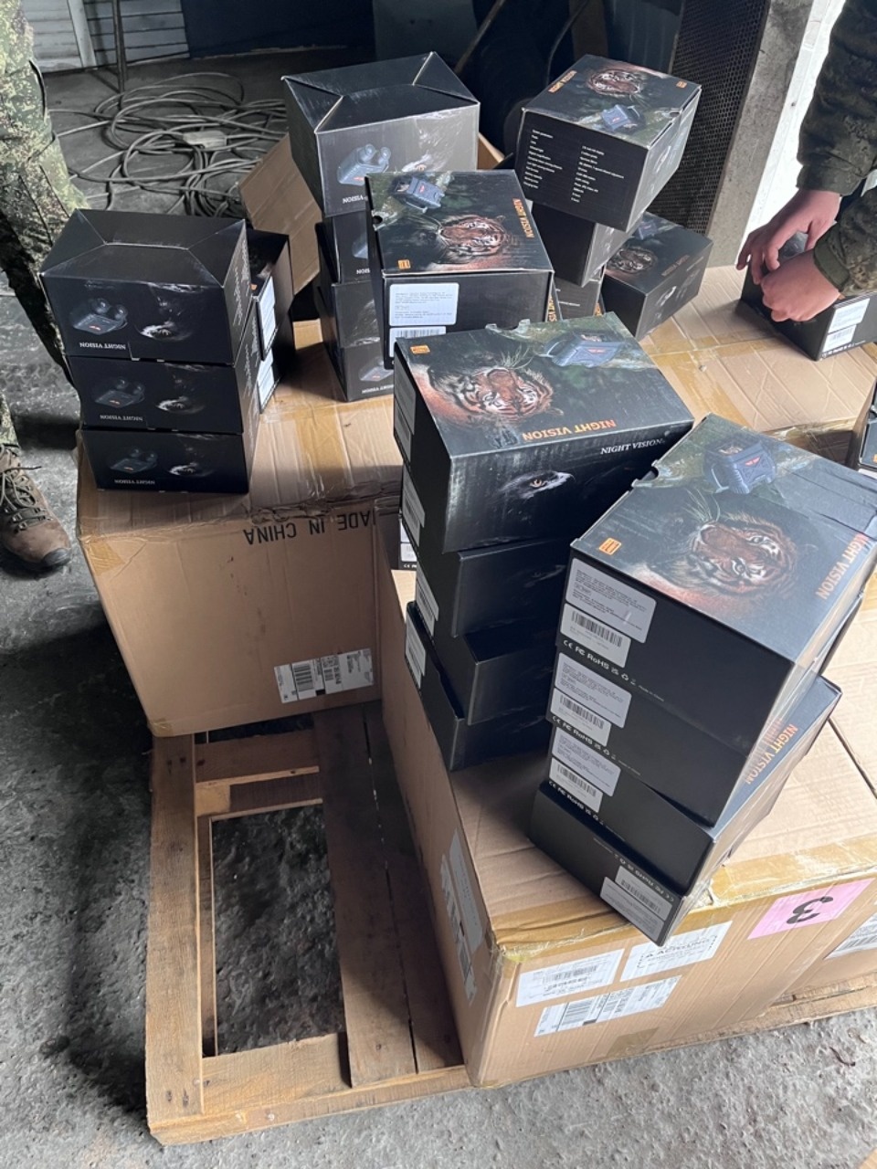 Товары на 5 млн рублей передали псковские таможенники на нужды СВО