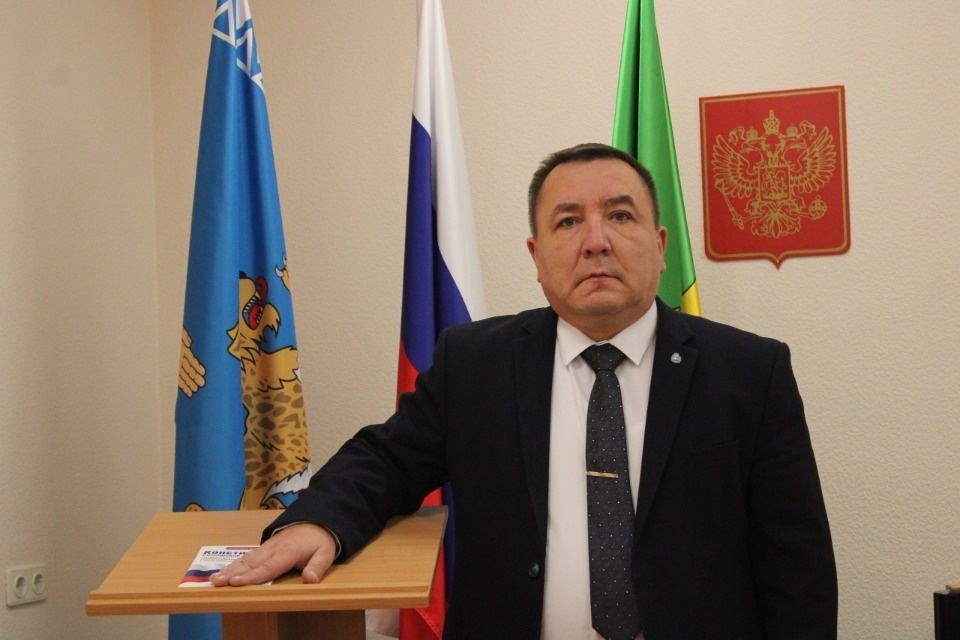 Михаил Шауркин покидает пост главы Дновского района 